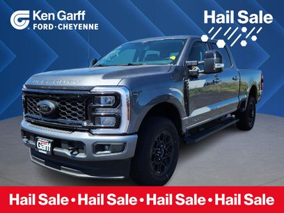 New 2025 Ford F350 Lariat w/ Black Appearance Package