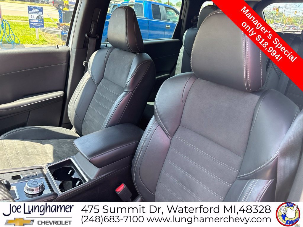 Used 2023 Mitsubishi Outlander SE FWD image 12