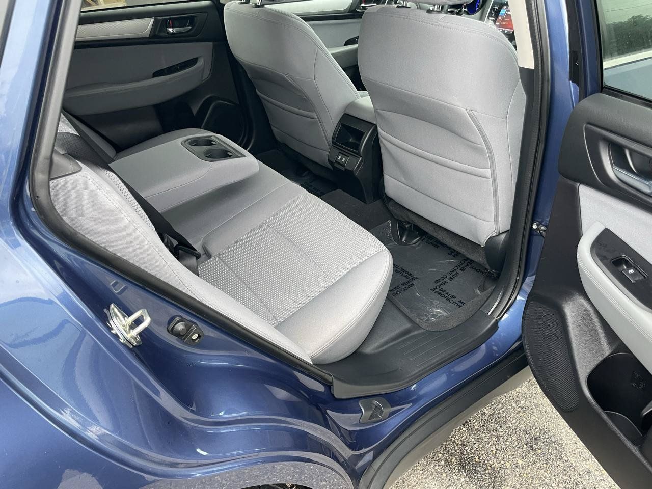 Used 2019 Subaru Outback 2.5i Premium AWD/4WD image 40