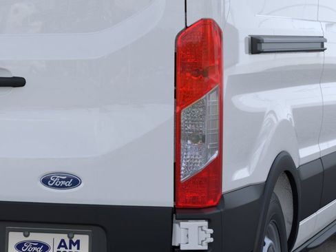 New 2026 Ford Transit 250 148 Medium Roof RWD image 21