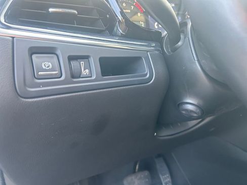 Used 2023 Cadillac XT5 Premium Luxury image 21