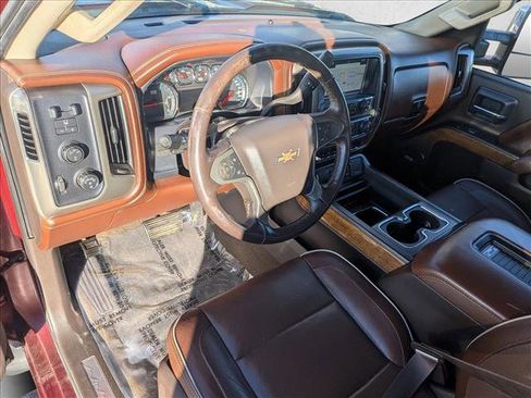 Used 2016 Chevrolet Silverado 2500 High Country w/ Duramax Plus Package image 9