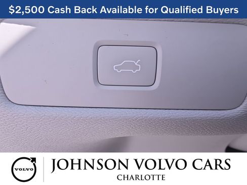 New 2026 Volvo XC60 B5 Ultra w/ Protection Package Premier image 27