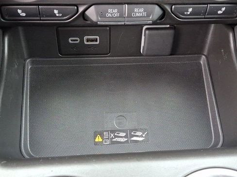 Certified 2024 Chevrolet Tahoe Z71 image 23