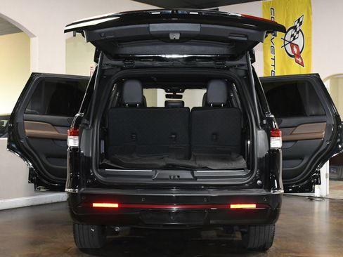 Used 2023 Lincoln Navigator Reserve image 88