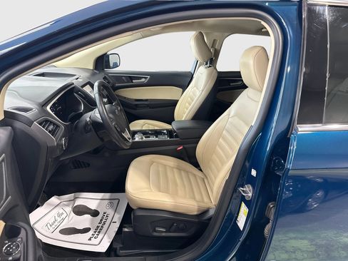 Used 2020 Ford Edge SEL FWD image 9