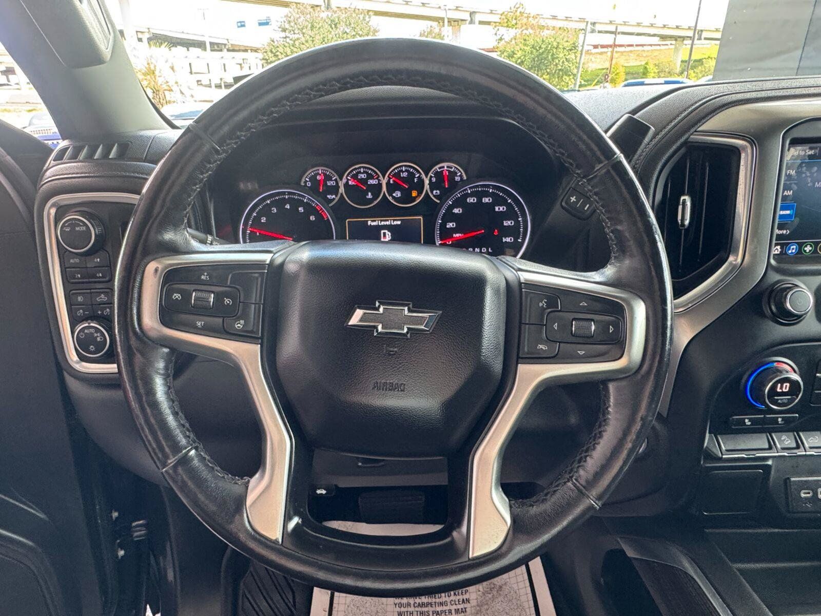 Used 2021 Chevrolet Silverado 1500 LT Trail Boss AWD/4WD image 26