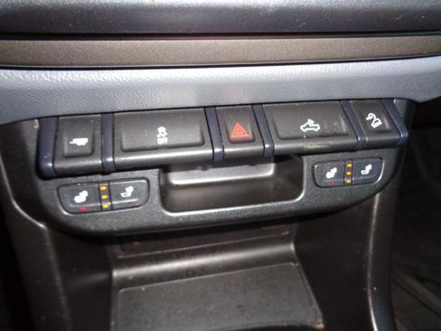 Used 2017 Chevrolet Colorado Z71 image 21