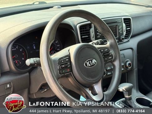 Used 2017 Kia Sportage LX FWD image 12