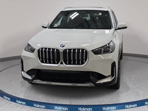 Used 2026 BMW X1 xDrive28i w/ Technology Package AWD/4WD image 3