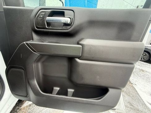 Certified 2025 Chevrolet Silverado 2500 Custom w/ Custom Value Package image 19