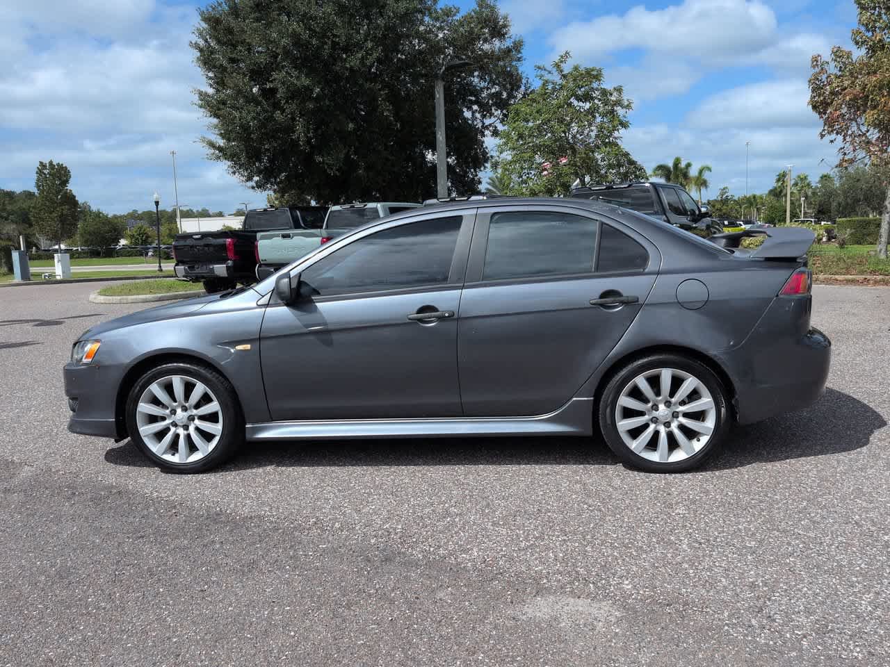 Used 2010 Mitsubishi Lancer DE FWD image 3