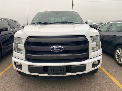 Used 2016 Ford F150 Lariat w/ Equipment Group 502A Luxury AWD/4WD image 17