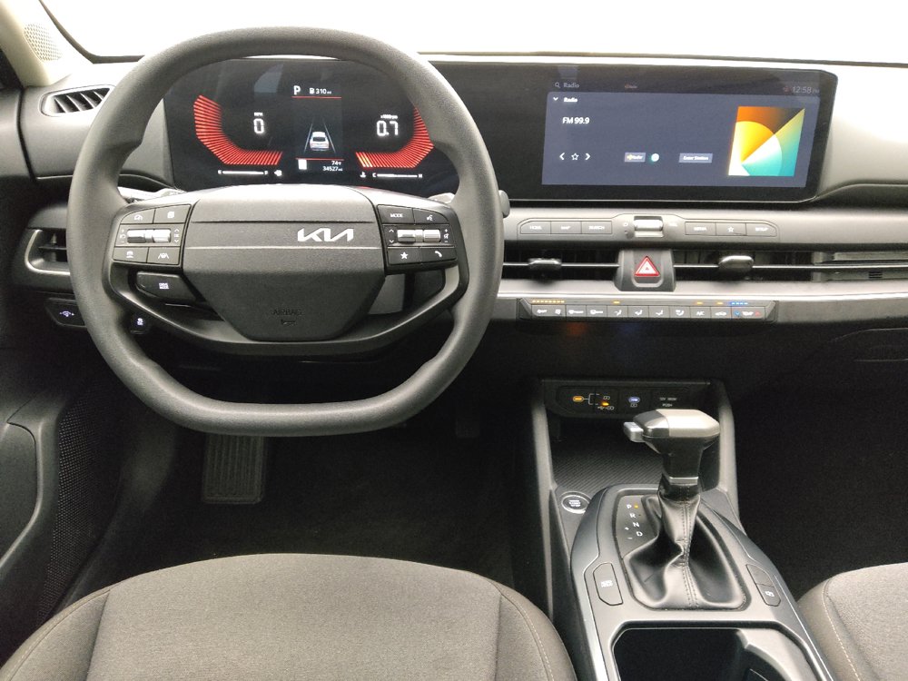 Used 2025 Kia K4 FWD image 22