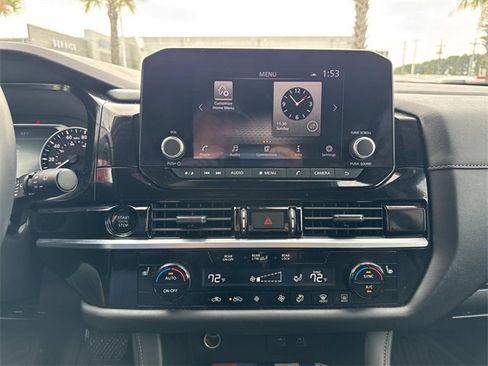 Certified 2025 Nissan Pathfinder SV w/ Black Appearance Package image 17