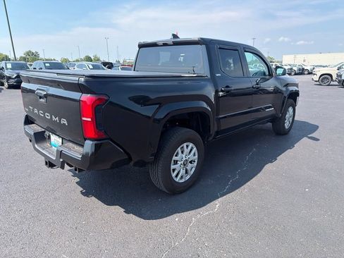 Used 2026 Toyota Tacoma SR5 RWD image 3