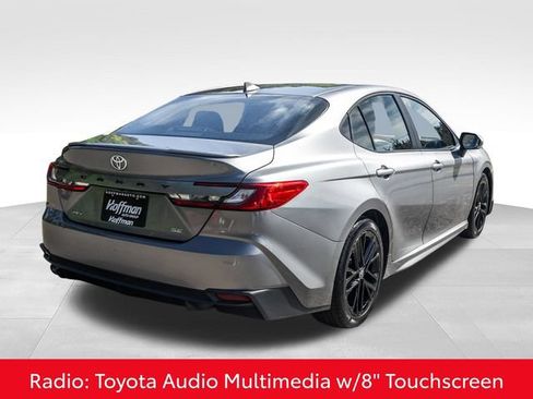 Used 2025 Toyota Camry SE FWD image 6