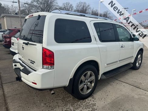 Used 2013 Nissan Armada Platinum image 2