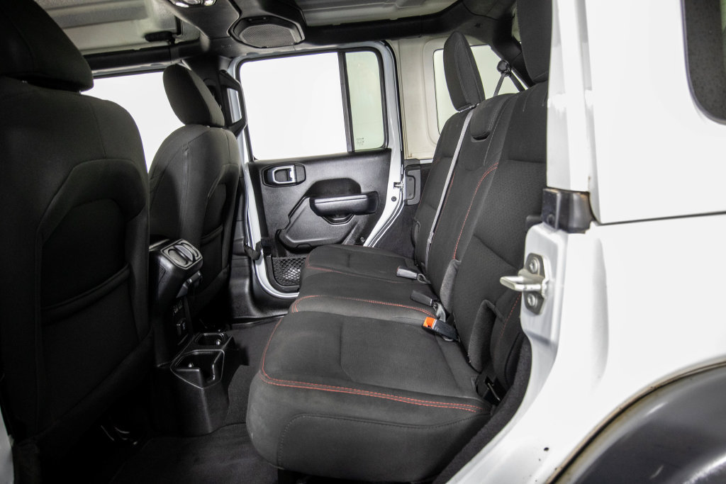 Used 2023 Jeep Wrangler Unlimited Rubicon AWD/4WD image 12