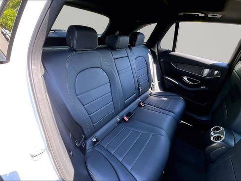 Used 2018 Mercedes-Benz GLC 300 4MATIC image 17
