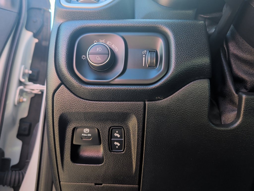 Used 2020 RAM 1500 Big Horn AWD/4WD image 24