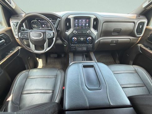 Used 2022 GMC Sierra 2500 Denali AWD/4WD image 17