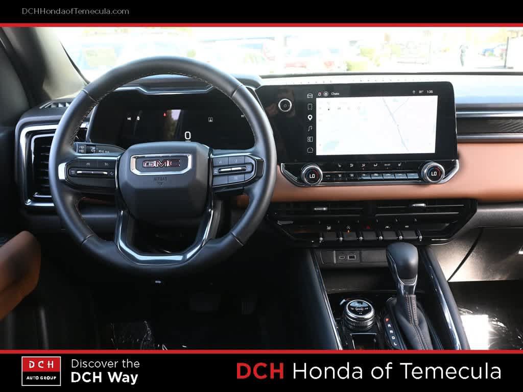 Used 2024 GMC Canyon AT4 w/ Technology Package AWD/4WD image 8