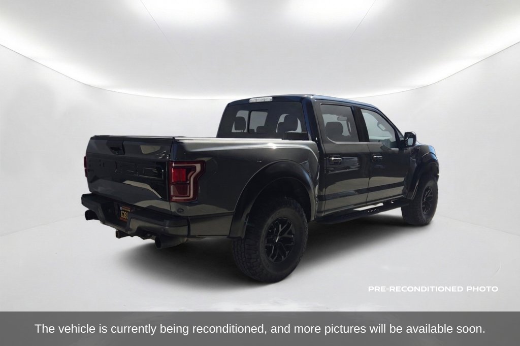 Used 2018 Ford F150 Raptor w/ Equipment Group 802A Luxury AWD/4WD image 6
