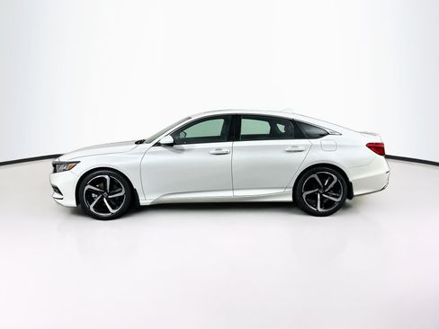 Used 2018 Honda Accord Sport image 4