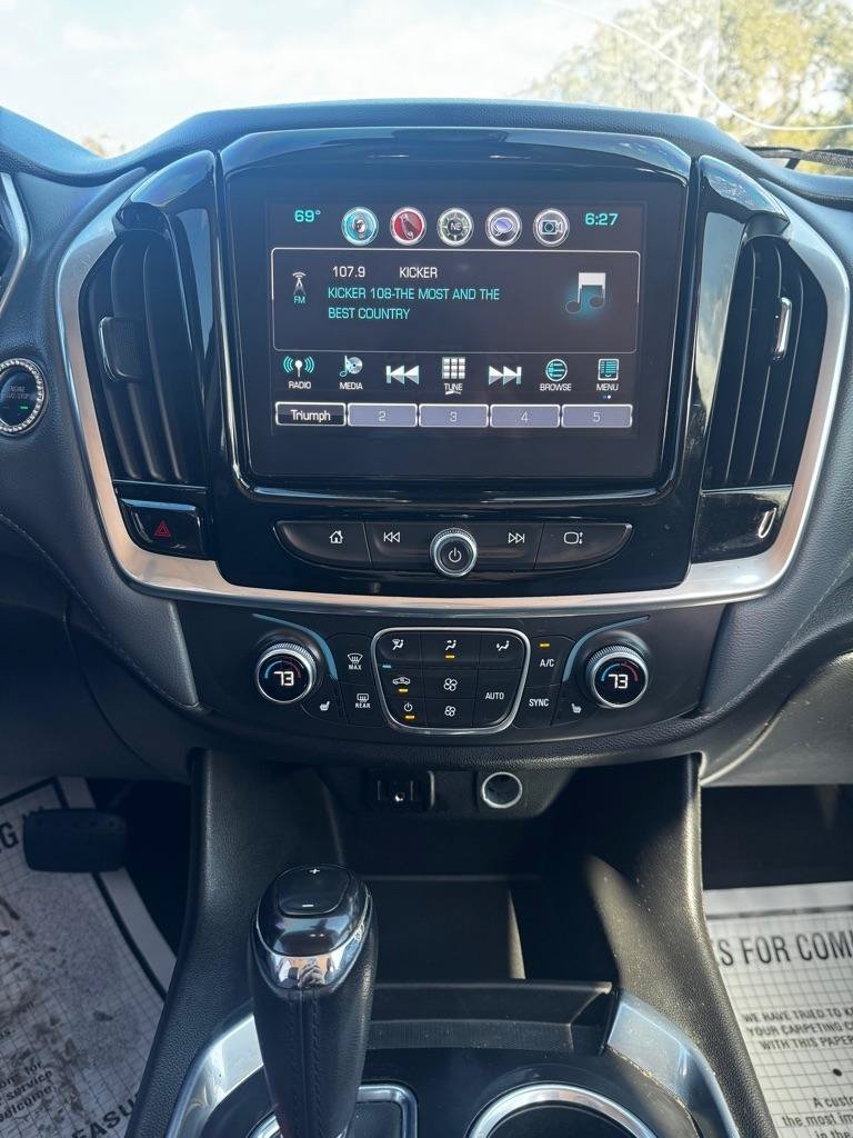 Used 2019 Chevrolet Traverse LT w/ LT Premium Package FWD image 23