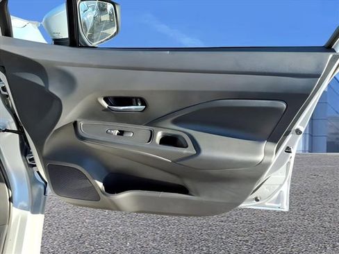 Certified 2025 Nissan Versa SV w/ Trunk Package FWD image 18