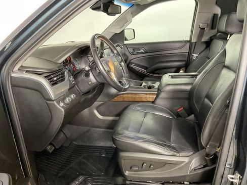 Used 2019 Chevrolet Tahoe LT w/ Luxury Package image 18