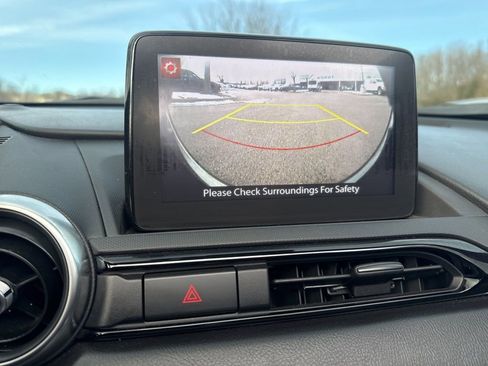 Used 2023 MAZDA MX-5 Miata Grand Touring image 16