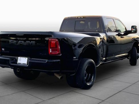 Used 2026 RAM 3500 Laramie AWD/4WD image 13