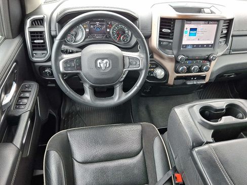 Used 2022 RAM 1500 Laramie AWD/4WD image 11