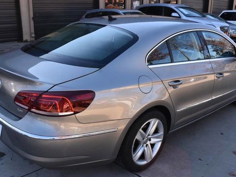 Used 2013 Volkswagen CC Sport image 19