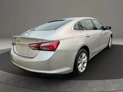 Used 2021 Chevrolet Malibu LT FWD image 5