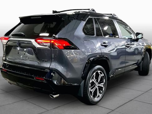 Used 2024 Toyota RAV4 XSE w/ Weather Package AWD/4WD image 13