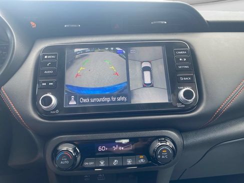 Used 2021 Nissan Kicks SR FWD image 9