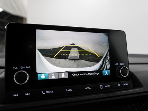 Used 2025 Honda CR-V EX image 27