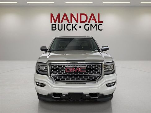 Used 2018 GMC Sierra 1500 Denali image 3