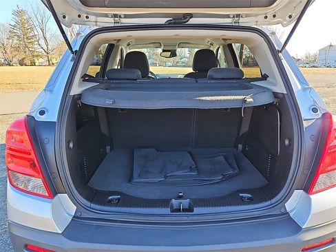 Used 2016 Chevrolet Trax LT image 27