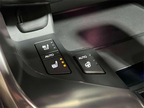 Used 2024 Lexus LX 600 F Sport image 36