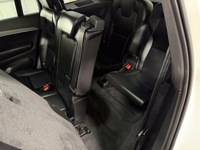 Used 2023 Volvo XC90 B5 Core w/ Protection Package Premier AWD/4WD image 9