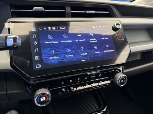 New 2027 Chevrolet Bolt LT w/ Comfort Package FWD image 20