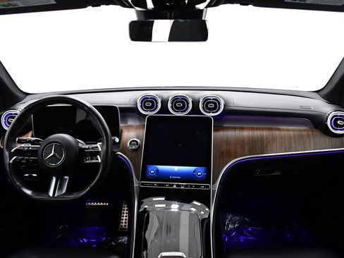 Certified 2025 Mercedes-Benz GLC 300 GLC 300 image 8