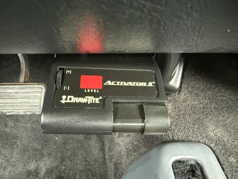Used 2002 Chevrolet Silverado 2500 LS AWD/4WD image 38