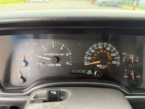 Used 1999 Jeep Cherokee Sport RWD image 14