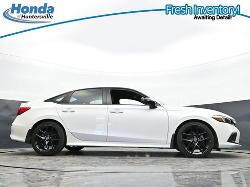 Used 2023 Honda Civic Sport image 40