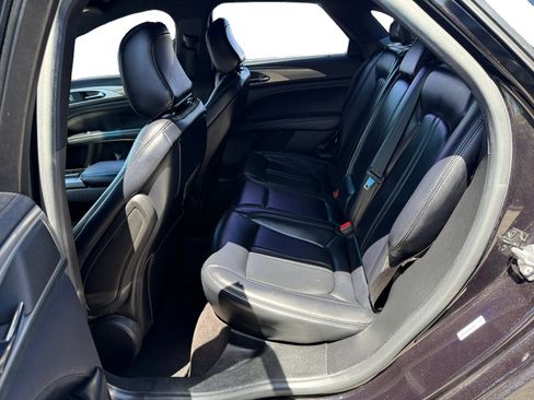 Used 2020 Lincoln MKZ FWD image 16